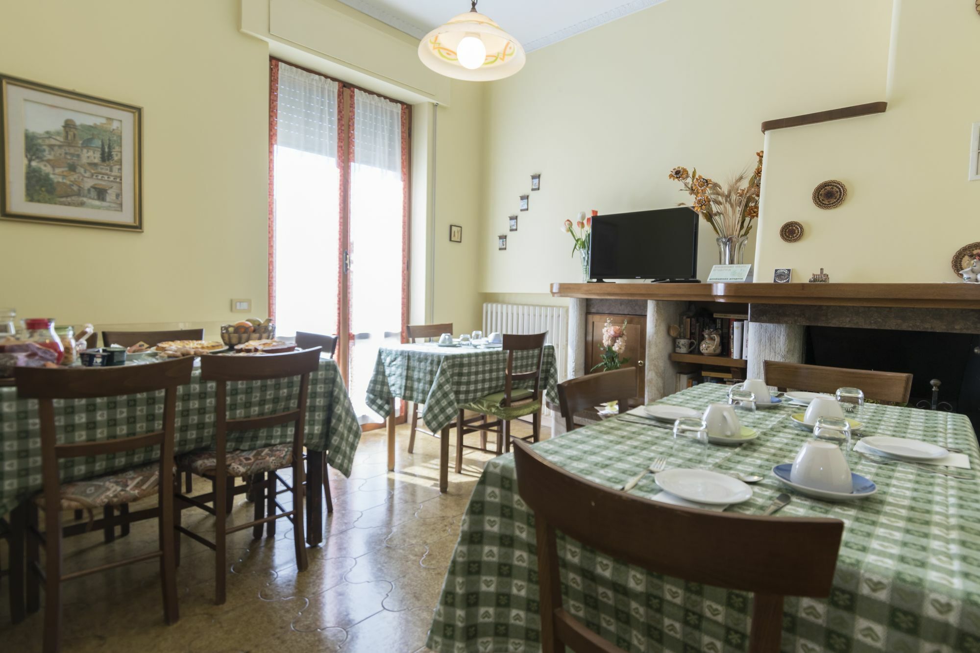 Camere Mariella Assisi Ngoại thất bức ảnh